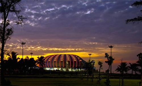 小洋婆串串香火锅