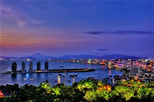 路边早市哪里好玩（路边早餐摊小吃卖什么最好）